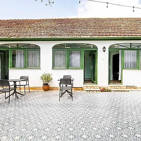 Bed and breakfast Pillangós-ház 3*